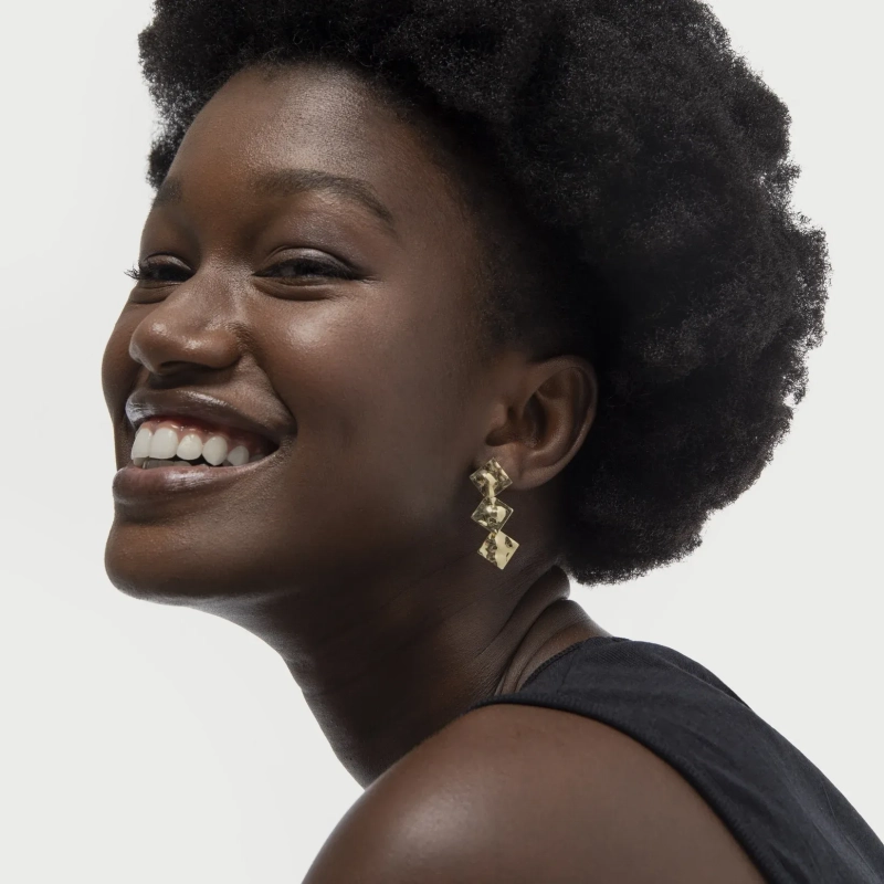 Victoria Cruz Orecchini lunghi in argento fortuna | Agold