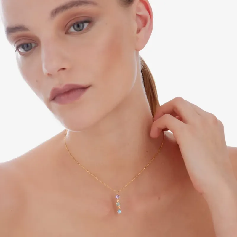 Victoria Cruz Collana corta in argento con cristalli multicolori | Agold