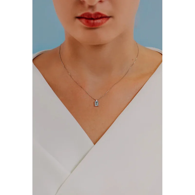 COMETE Collana in Oro Diamanti e Acquamarina Ottagonale | Agold